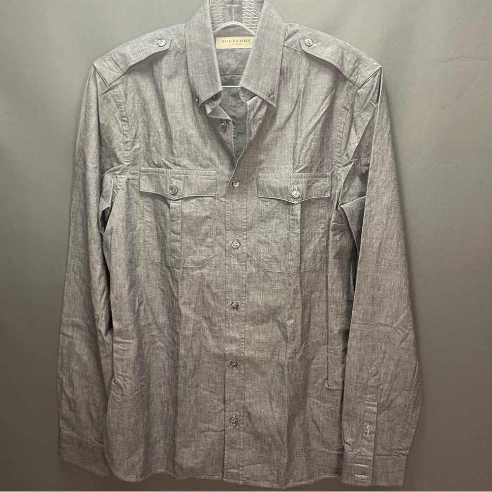 BURBERRY LONDON XS men’s military style grey button down collared shirt